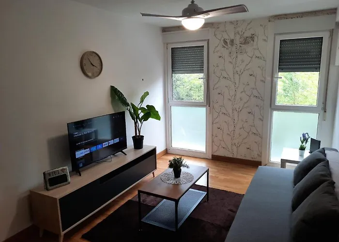 Parke By Ruva Рентерия